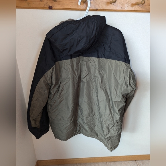 Vintage fleece lined Columbia jacket with hood size Large tall. - Picture 5 of 6